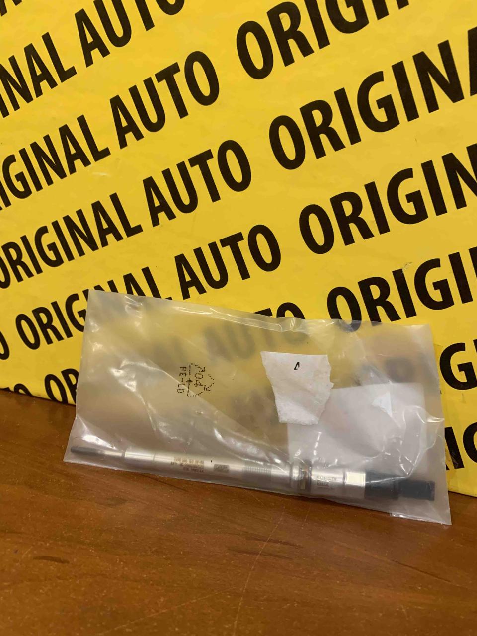 Свічка розжарювання з датчиком VAG: Volkswagen: Touareg; Audi: Q7; Skoda: Octavia; Seat: Leon, 03L905061L
