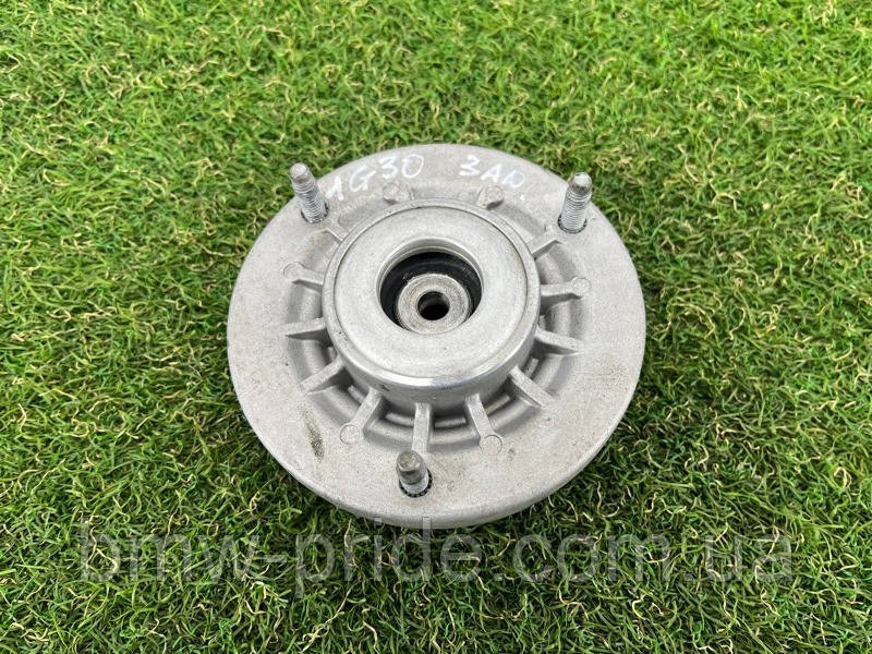 Опора стійки BMW 5-series G30 2.0 B46B20 2017 задн. (б/у)