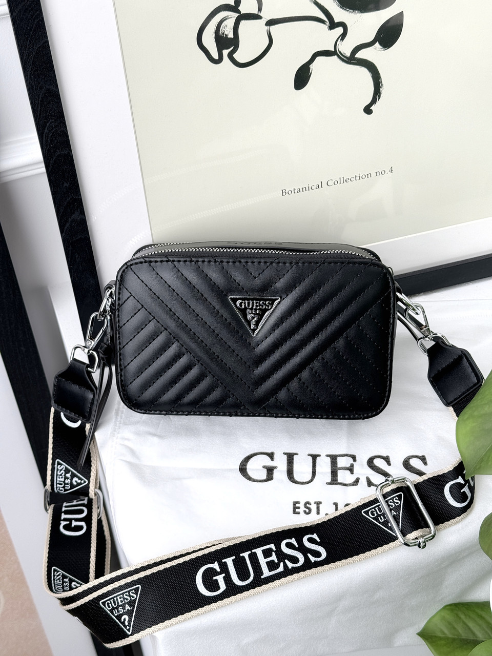 Сумка жіноча чорний Guess Гес крос-боді, фото 1
