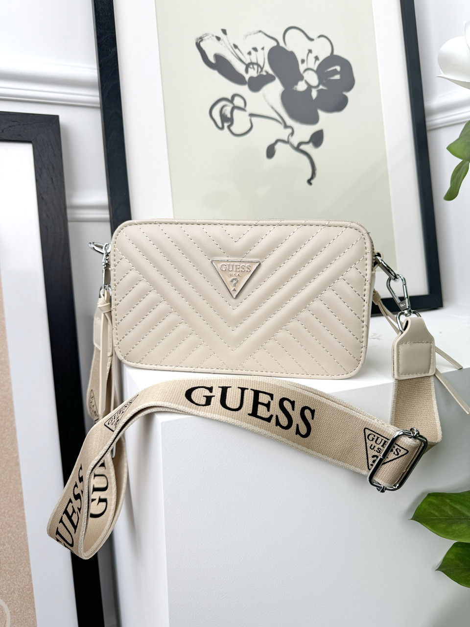 Сумка жіноча бежева Guess, Гес крос-боді, фото 1