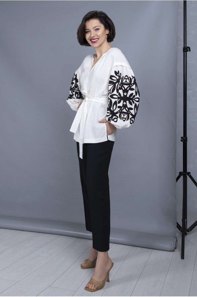 v112_102_b_i_o_681x1024.jpg