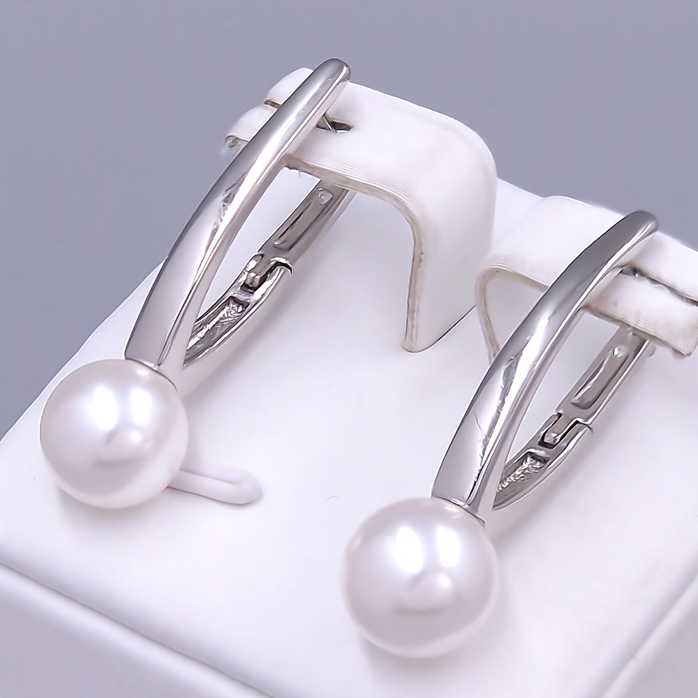 Сережкиз перлами XР. Родій. Довжина: 33 мм. Ширина: 12 мм.