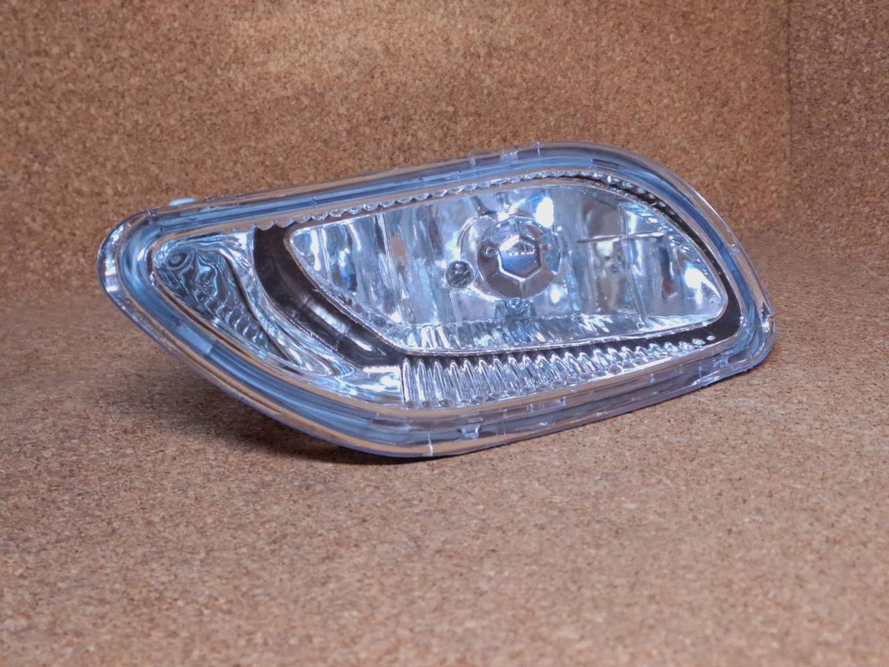 Фара передня протитуманна права c галогенною лампочкою птф п/т BYD F3 F3R F3DM Бид Ф3 Бід, фото 1