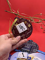 50 шт. Листівка-куля з шоколадкою на ялинку з вашим логотипом