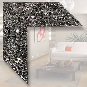 Дзеркало в дерев'яній рамі