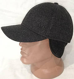 Чоловіча чорна тепла бейсболка з плащовими вушками