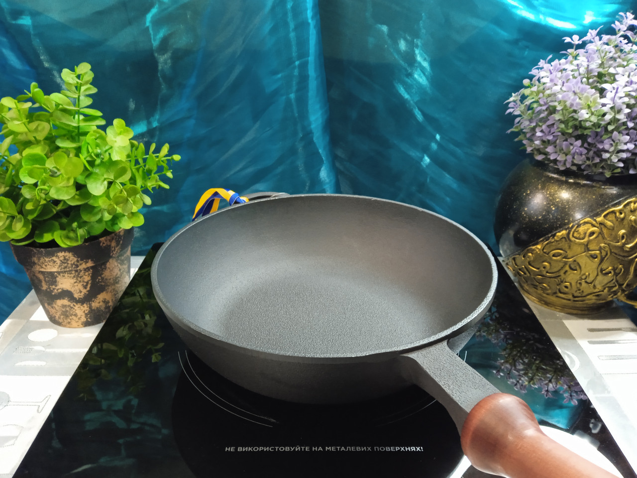 Сковорода чавунна (сотейник) з дерев'яною ручкою, d=200 мм, h=54 мм, фото 1