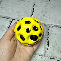 Антигравітаційний м'ячик пригунець антистресс Gravity Ball 6,5 см Жовтий KA-23-1288-1