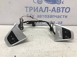 Кнопки керма Renault Megane III 1.5 DIESEL K9K 2009 (б/у)