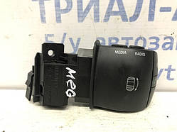 Кнопки керма Renault Megane III 1.5 DIESEL K9K 2009 (б/у)