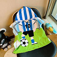 Полотенце пончо с капюшоном детское с футболистом 120*60 см