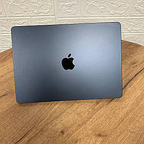 Ультрабук Б-клас Apple MacBook Air 2022 A2681/ 13.6" (2560x1664)/ Apple M2/ 8 GB RAM/ 500 GB SSD/, фото 3