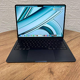 Б/в Ультрабук Б-клас Apple MacBook Air 2022 A2681 13.6" 2560x1664| Apple M2| 8 GB RAM| 500 GB SSD|