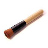 Пензлик для нанесення тональних засобів із дерев'яною ручкою, фото 2