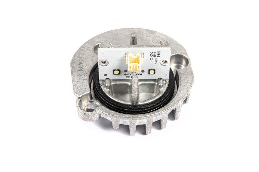 Led-модуль у фару 63117388924/1 (1 шт правий) для бмв 2 серія F22/23 рр