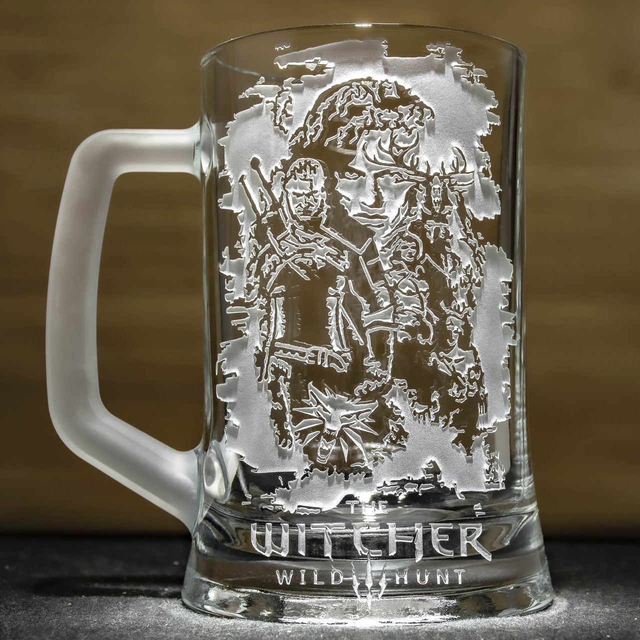 Бокал для пива з гравіюванням логотипу The Witcher Вітчер Відьмак дике полювання - подарунок гравцю, геймеру, фото 1