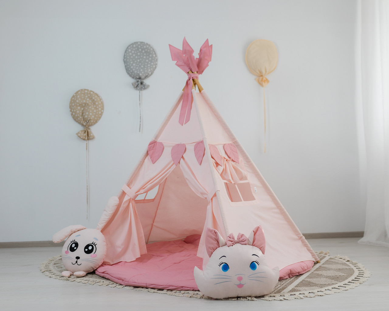 Вігвам для дітей Пухнасті друзі Пудровий з об'ємним ковриком. Повний комплект, фото 1