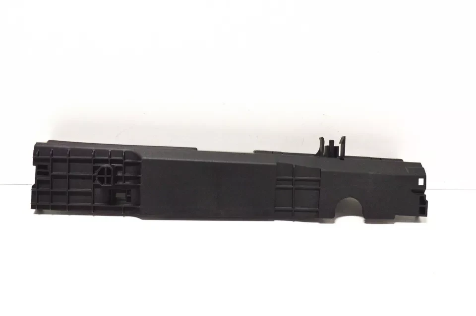 Кронштейн радіатора лівий BMW F30 17-18, 17119487032