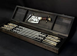 Шампура подарункові "Дики звірі" з сікачом у дерев'яному кейсі.