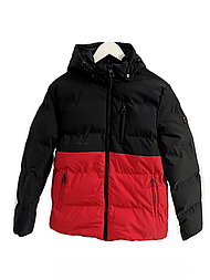 Дитяча зимова тепла двоколірна куртка з капюшоном у чорно-червоному кольорі  у розмірі 170