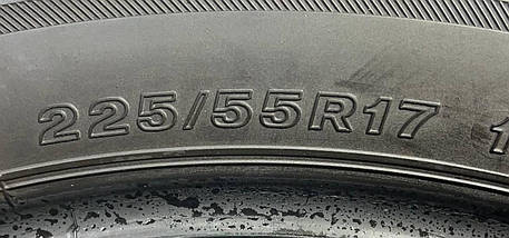 Шини б/у легкові 225/55R17 BRIDGESTONE BLIZZAK LM-32 зима, фото 6