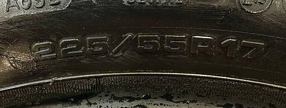 Шини б/у легкові 225/55R17 GOODYEAR ULTRA GRIP 8 зима, фото 5