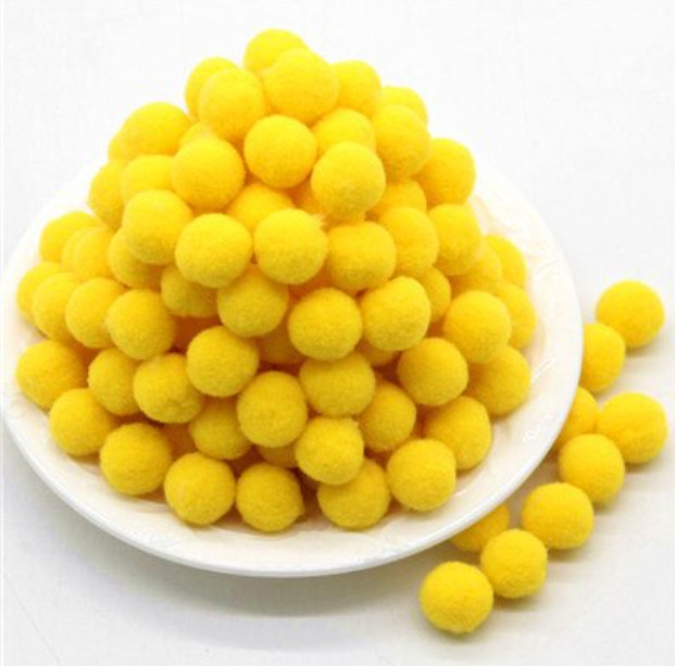 Помпончики 1 см жовті (50 шт)