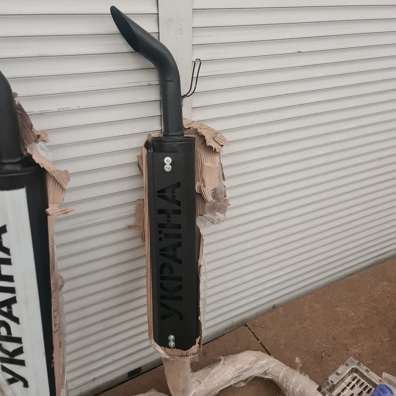 Глушник  МТЗ  82 чорний метал, фото 1