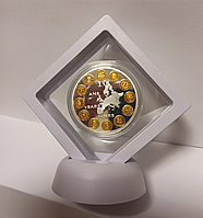 Монета сувенірна жетон 10 років Євросоюзу у 3D рамці на підставці