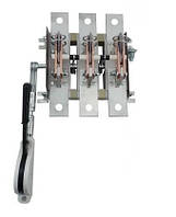 Вимикач-роз'єднувач 1600А РЕ19-43-31140 1600А передня ліва рукоятка