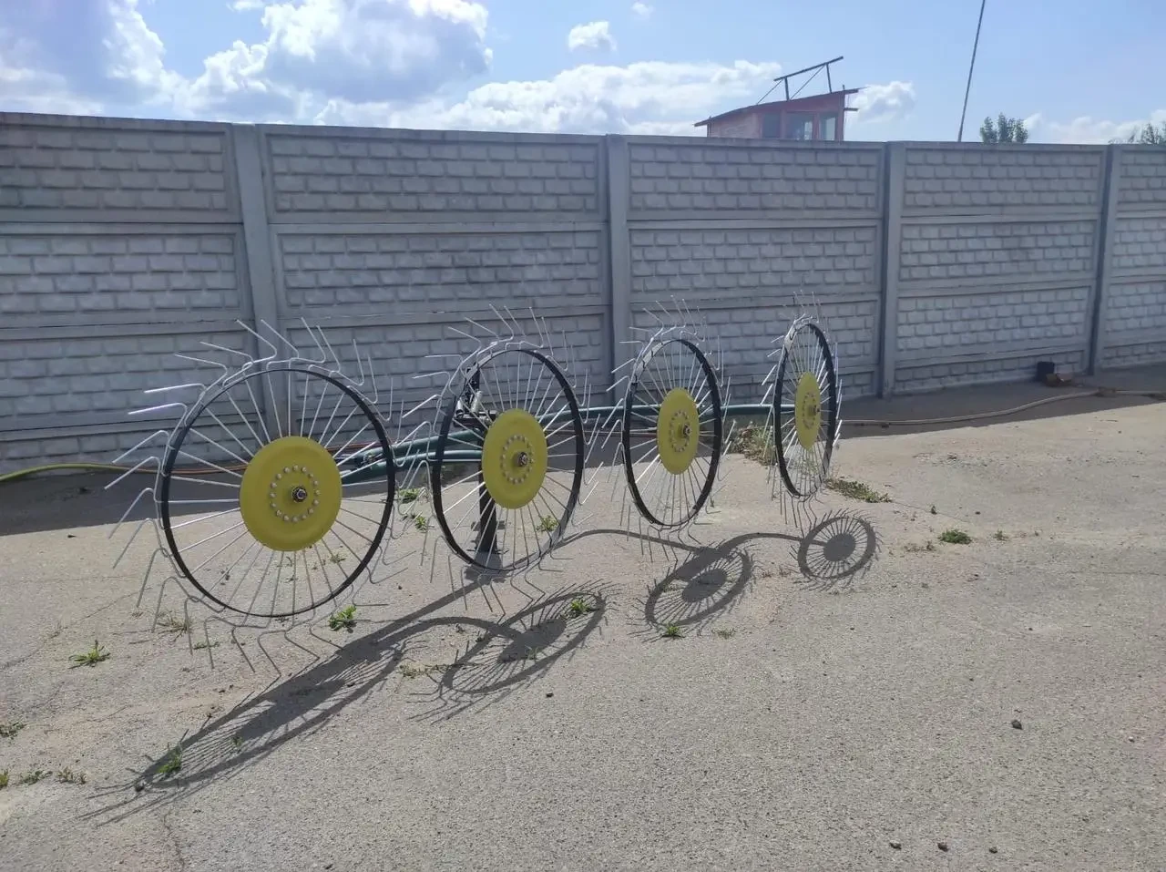 Граблі-ворушилки мотоблочні (мототракторні) з оцинкованою спицею 5 мм 1 точка