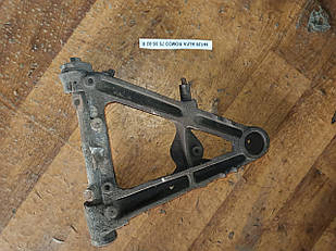 №125 Важіль правий для Alfa Romeo 75 85-92