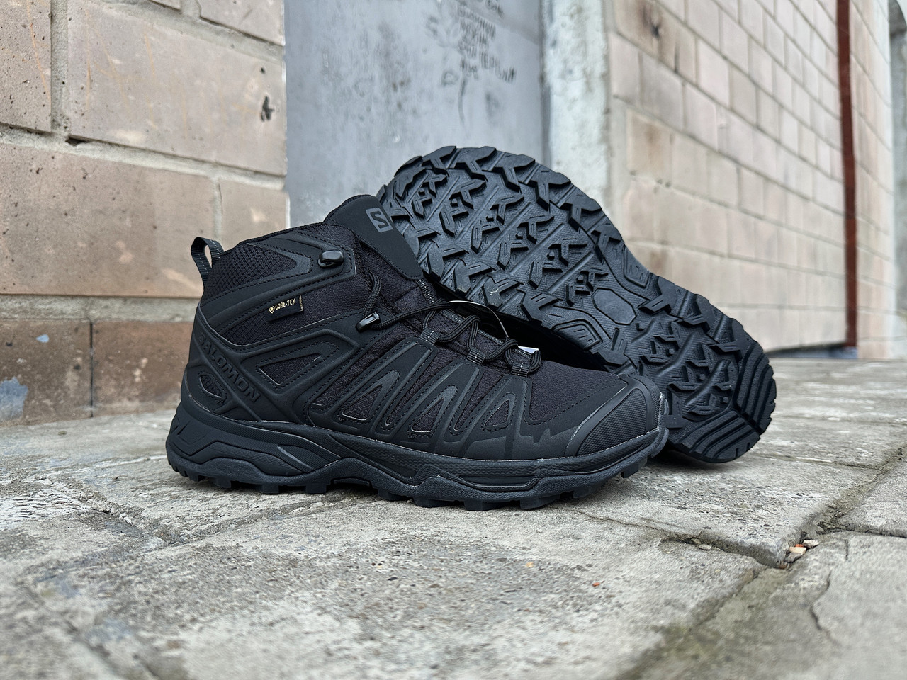 Чоловічі зимові кросівки з хутром Salomon X Ultra Pioneer Mid Gore-tex Black чорні водонепроникні