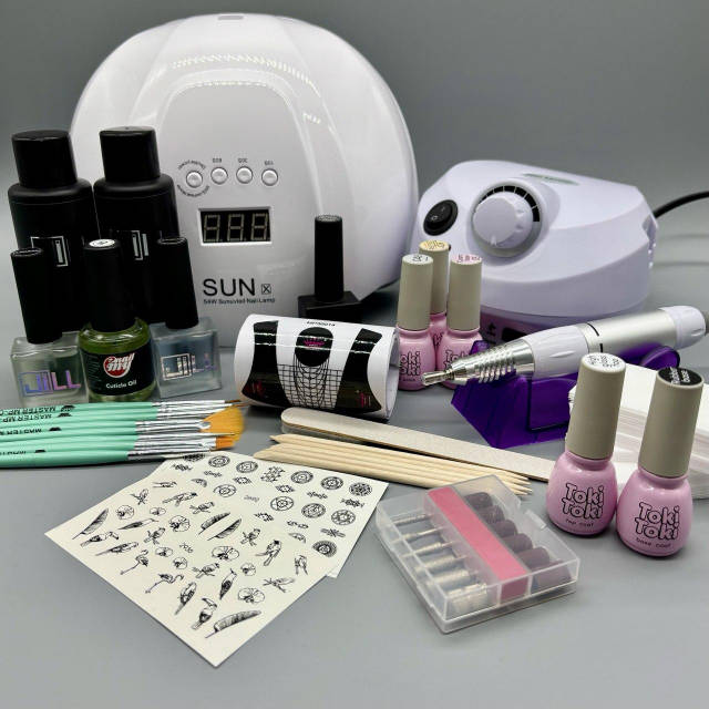Стартовий манікюрний набір 