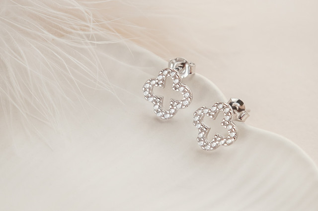 сережки пусети клевер зі срібла