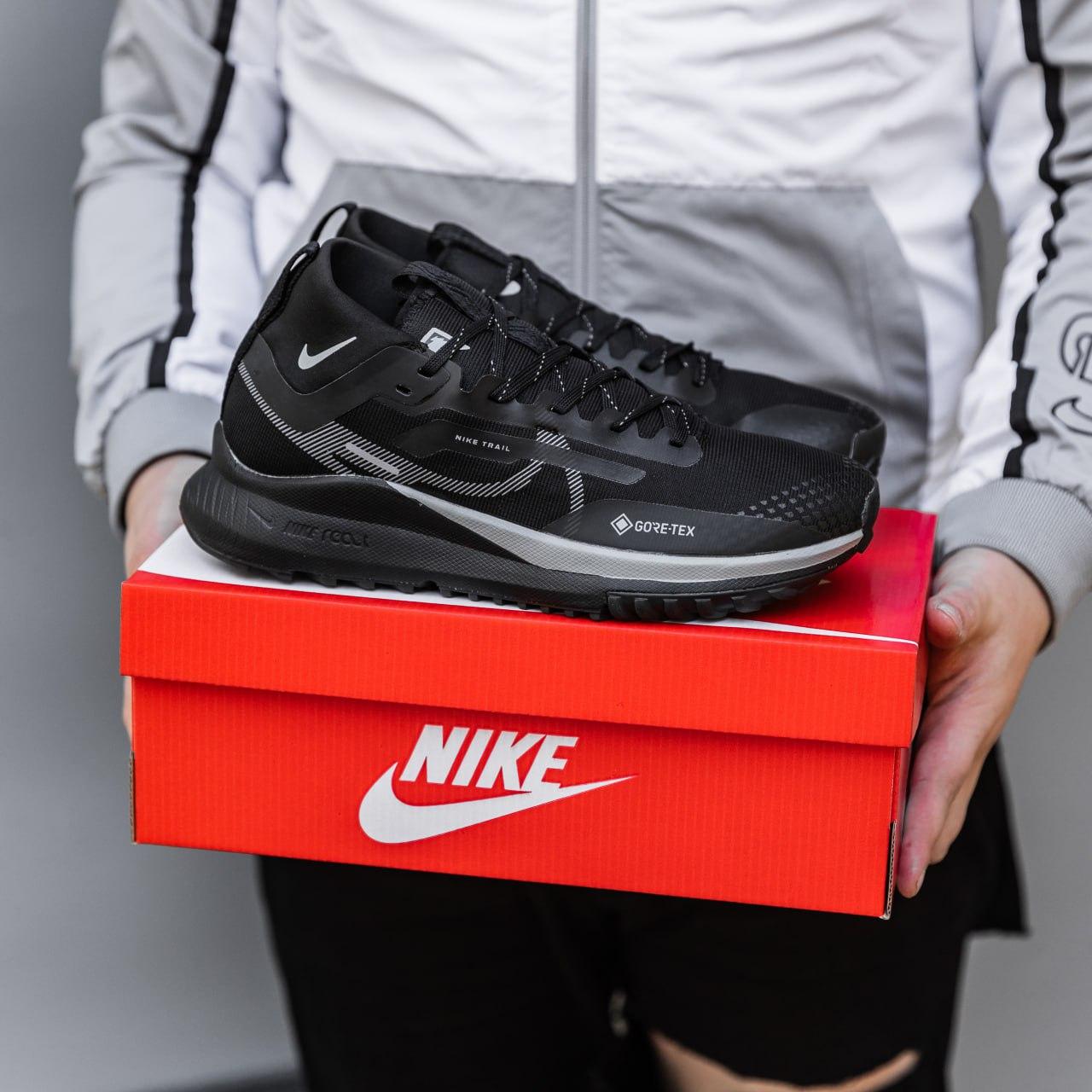 Чоловічі спортивні кросівки Nike React Pegasus Trail 4 (чорно-сірі) модні повсякденні кроси 2840 Найк vkross