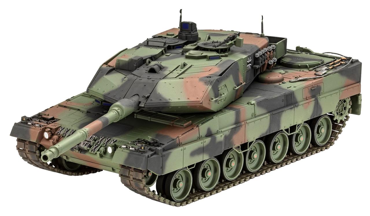 Збірна модель Revell Танк Леопард 2 A6M+ рівень 5 масштаб 1:35 (RVL-03342)