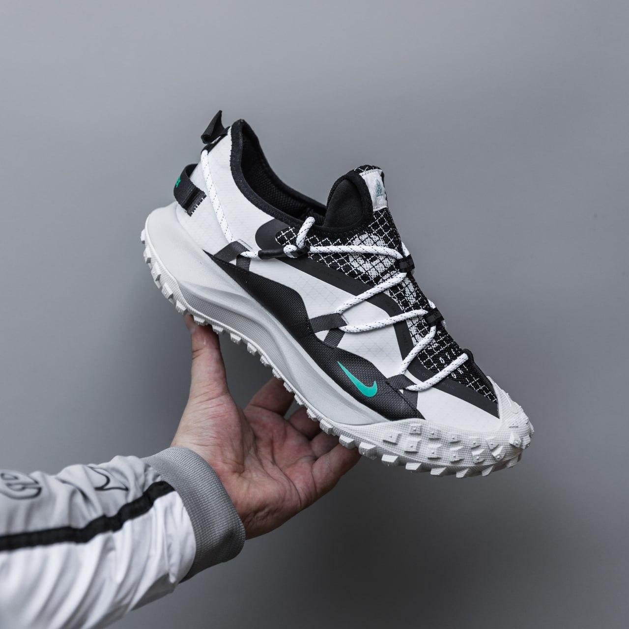 Чоловічі кросівки Nike ACG Mountain Fly (білі) стильні кросівки 2761 Найк vkross