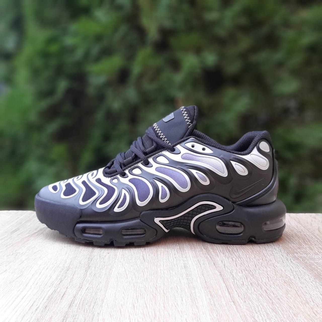 Чоловічі кросівки Nike Air Max TN Plus Drift (чорно-сірі) модні спортивні кроси 11372 Найк vkross