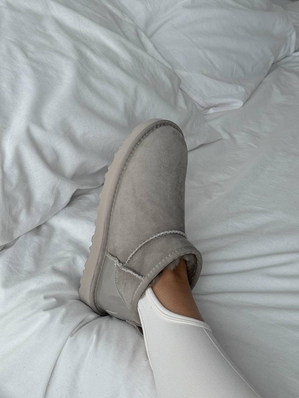 Жіночі зимові уги UGG Ultra Mini Gray Premiun Lacquer (сірі) модне повсякденне взуття 6888272 Уги vkross