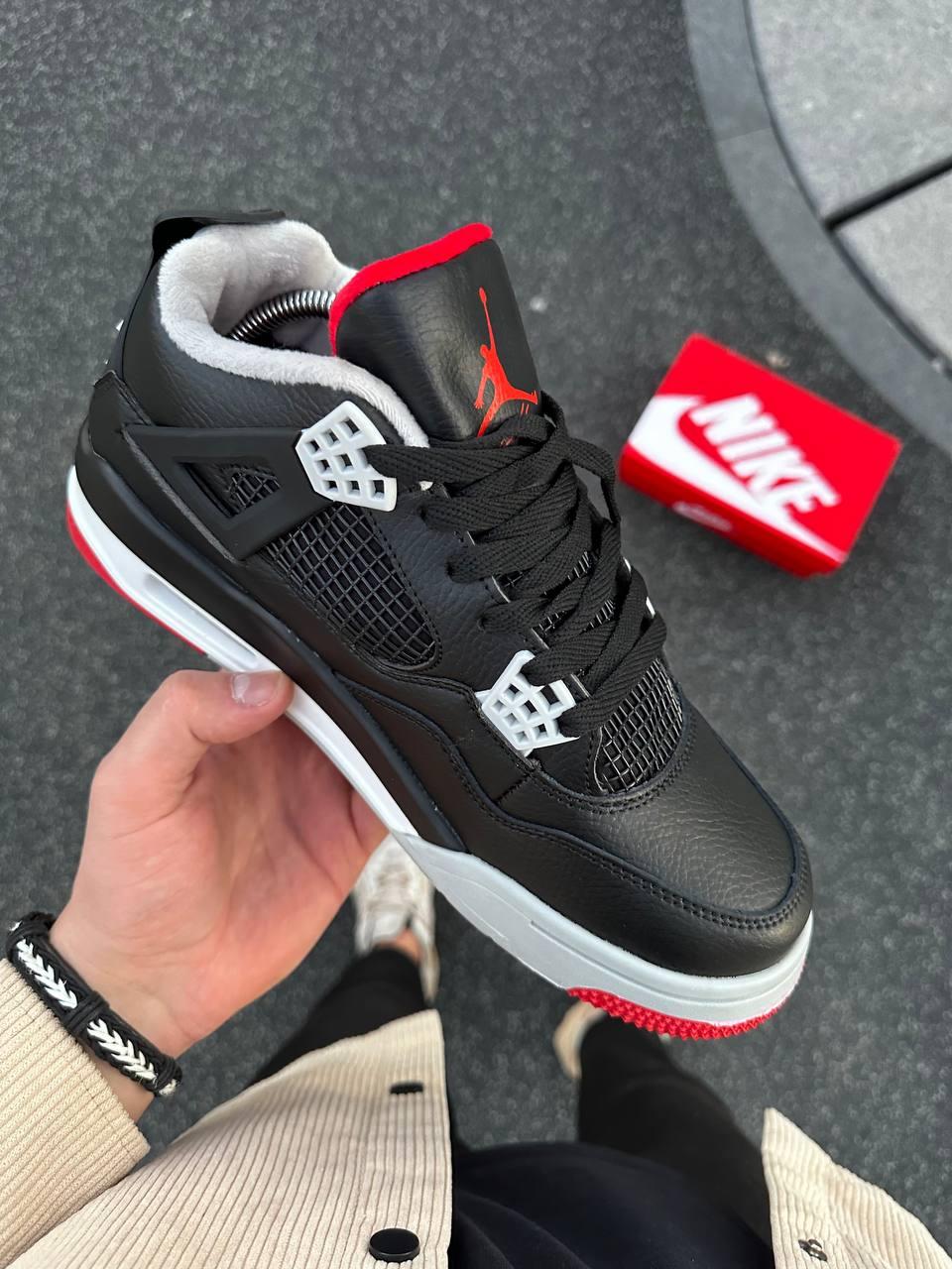 Чоловічі зимові кросівки Nike Air Jordan Retro 4 (чорно-червоні) високі повсякденні кроси 3032-2 Найк vkross, фото 1