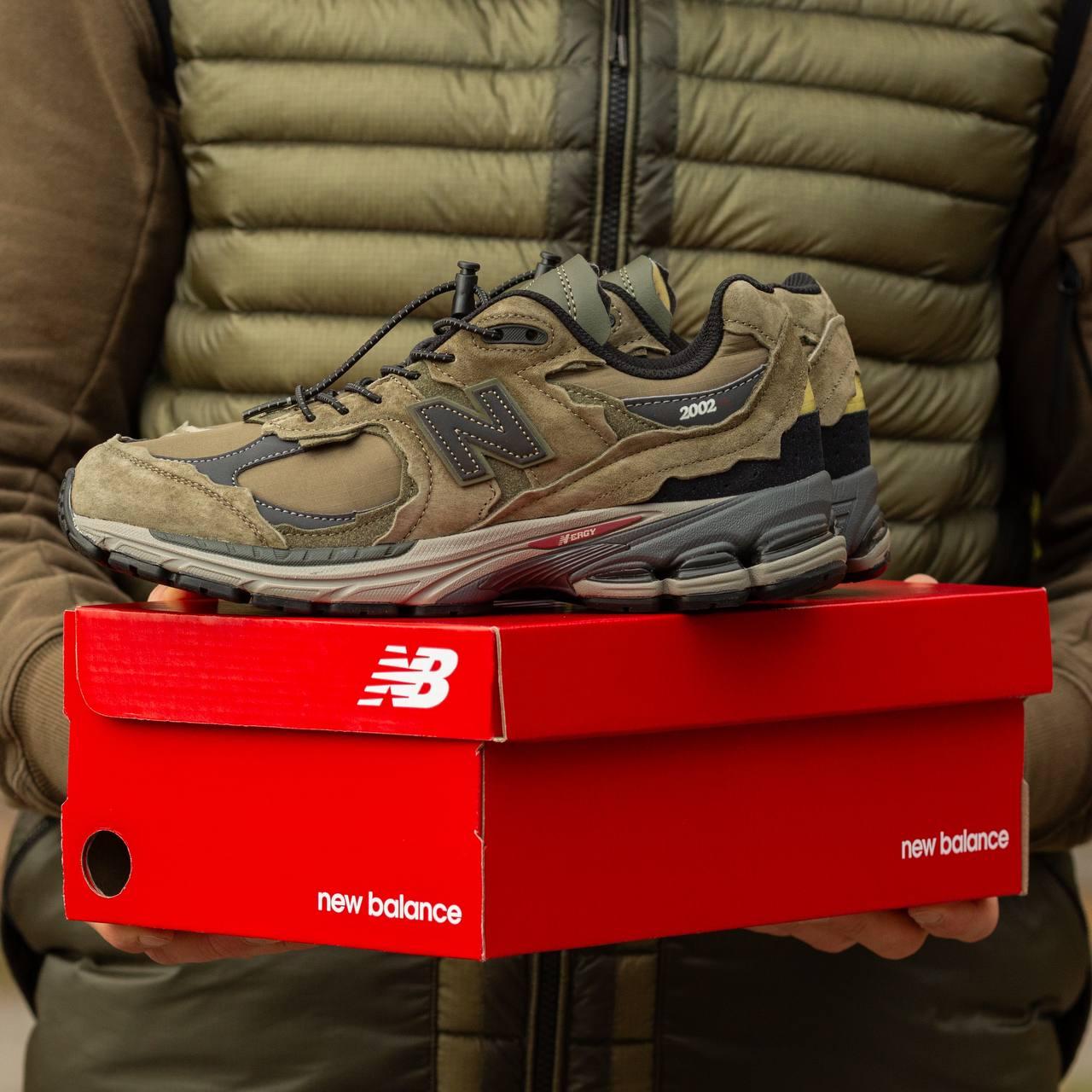 Чоловічі демісезонні кросівки New Balance 2002R Protection Pack Haki (хакі) спортивні кроси 1945 НБ vkross