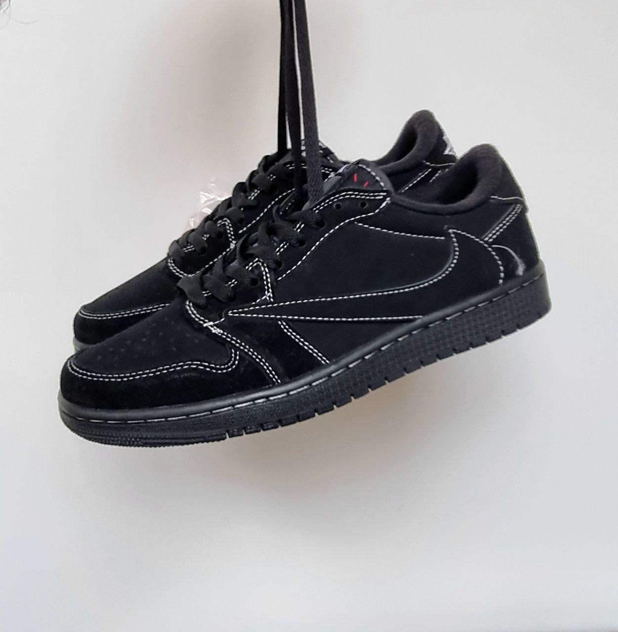 Жіночі кросівки Nike SB Travis Scott x Air Jordan 1 Low OG 'Phantom' (чорні) демісезонні 01374 Найк vkross