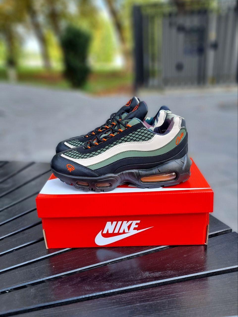 Чоловічі спортивні кросівки Nike Air Max 95 green/orange (зелені з жовтогарячим) стильні кроси 01340 Найк vkross
