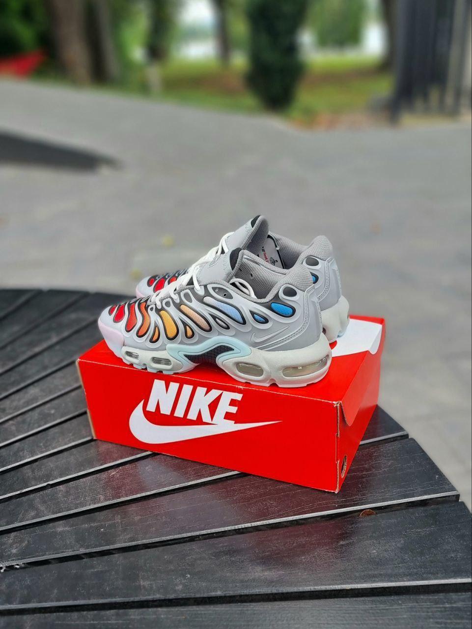 Чоловічі кросівки Nike AIR MAX PLUS DRIFT (білі) спортивні стильні кросівки 01321 Найк vkross