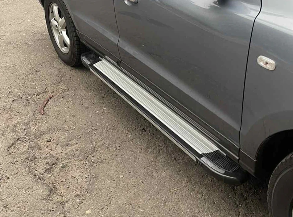 Бічні пороги Rainbow на Hyundai Santa Fe 2000-2006 Пороги майданчика Хюндай Санта Фе 2шт, фото 1