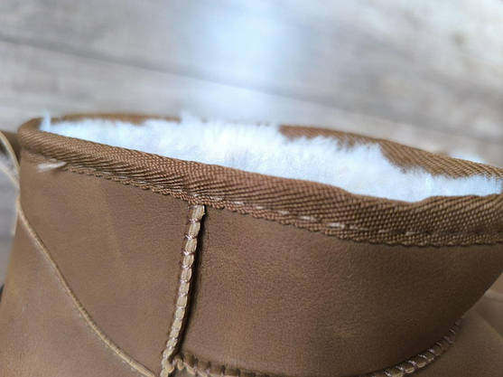 Уги РИЖІ CAMEL екошкіра Міні з лейбл UGG короткі на високій платформі зима жіночі, фото 5