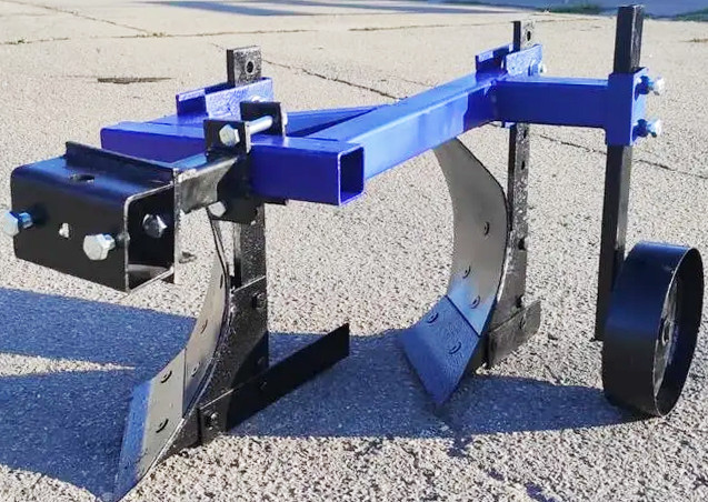 Двокорпусний плуг ПМП 2-20 до важкого дизельного мотоблока (глубина оранки до 20 см, ширина - до 40 см), фото 1