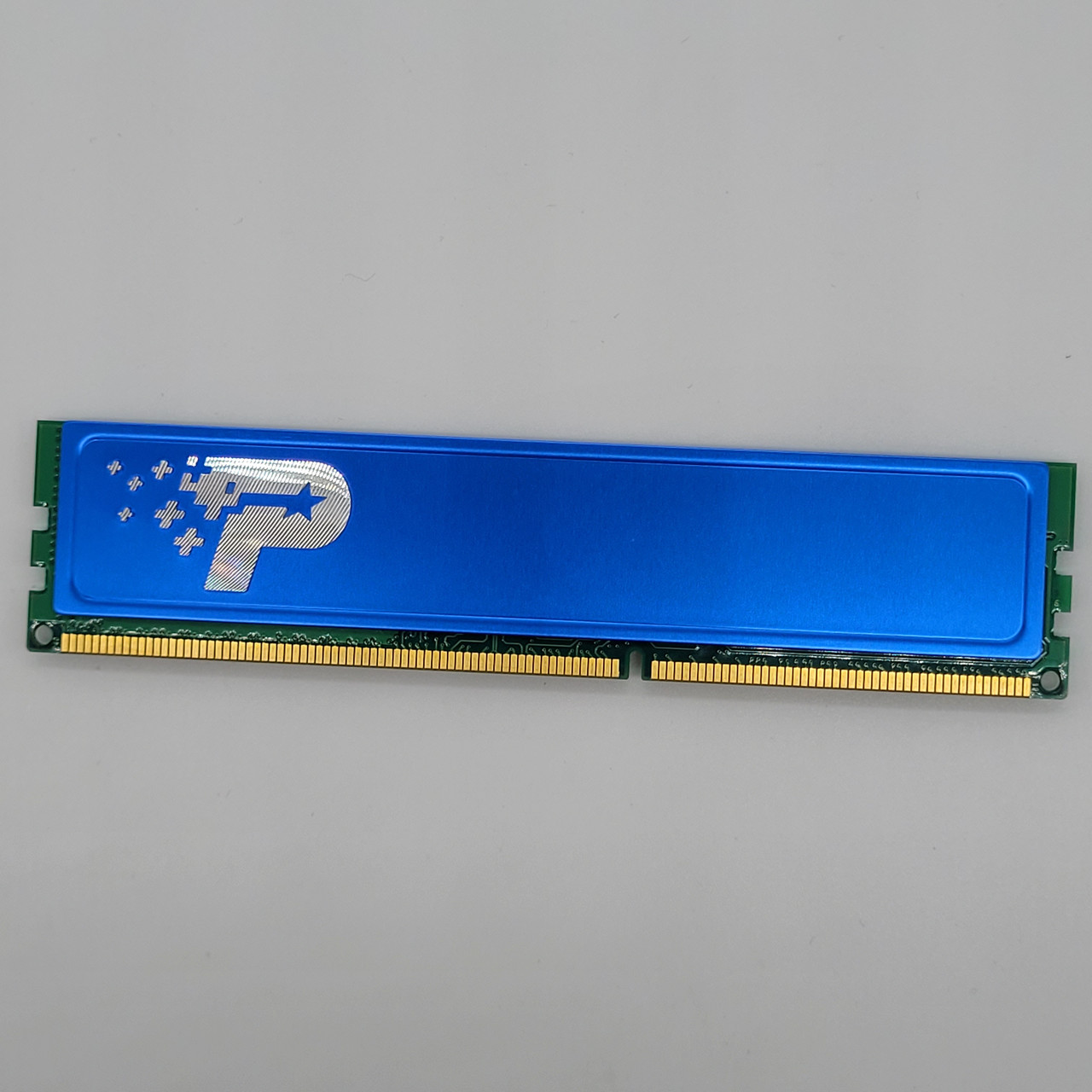 Ігрова оперативна пам'ять Patriot DDR3 4Gb 1600MHz PC3 12800U 1R8 CL11 (PSD38G1600KH) Б/В