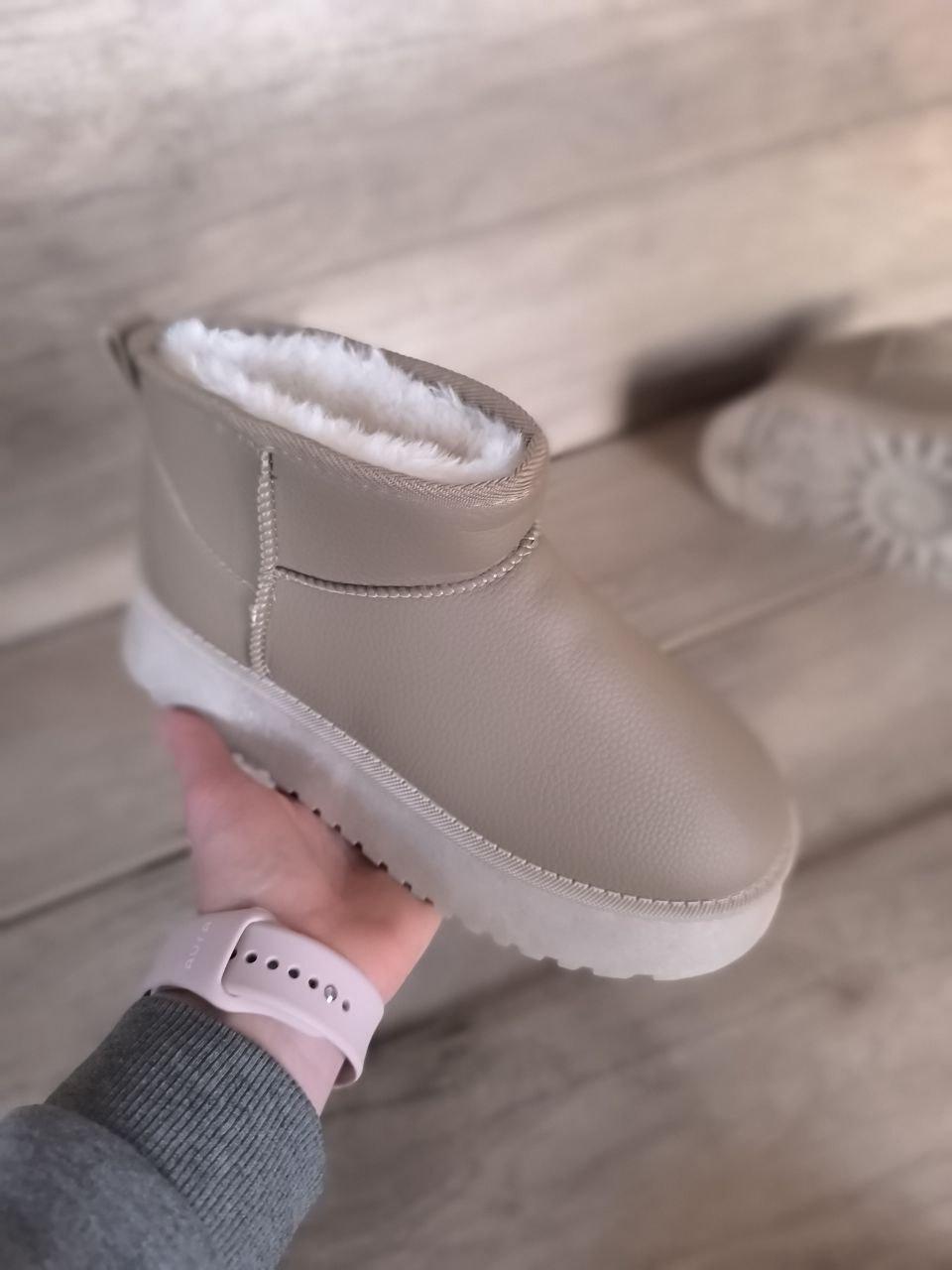 БІЖОВІ Уги черевики BEIGE світлі короткі на високій платформі шкіра штучна зима жіночі